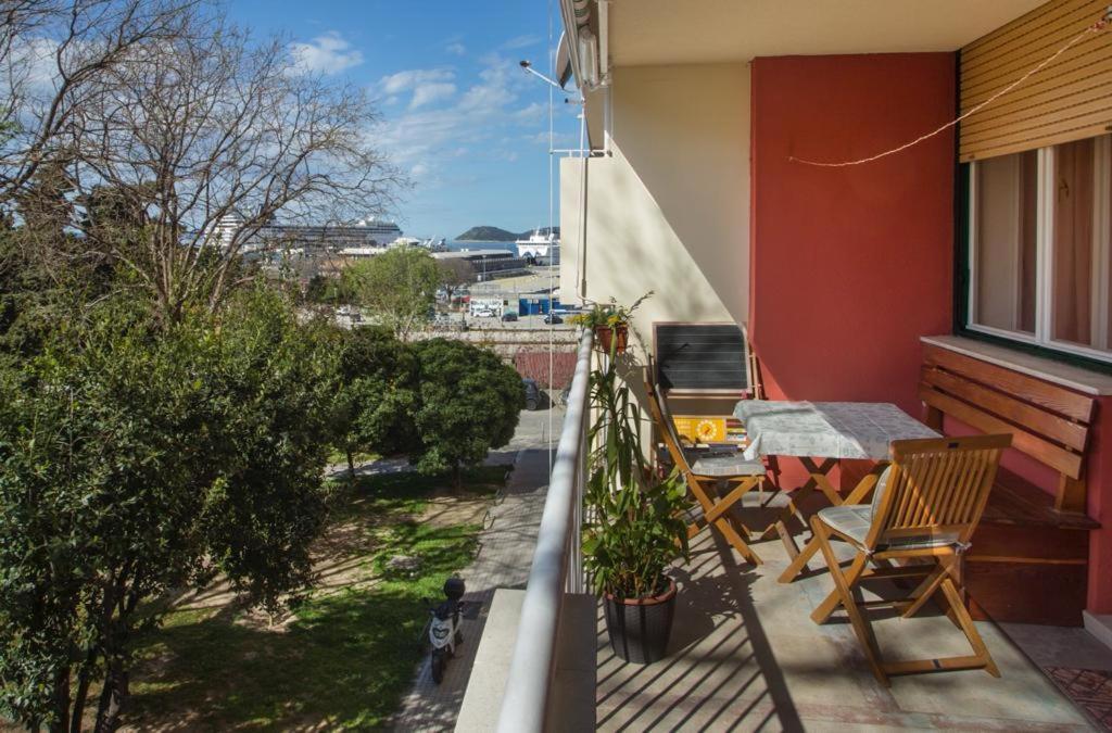 Apartments Orsula Split Exterior photo